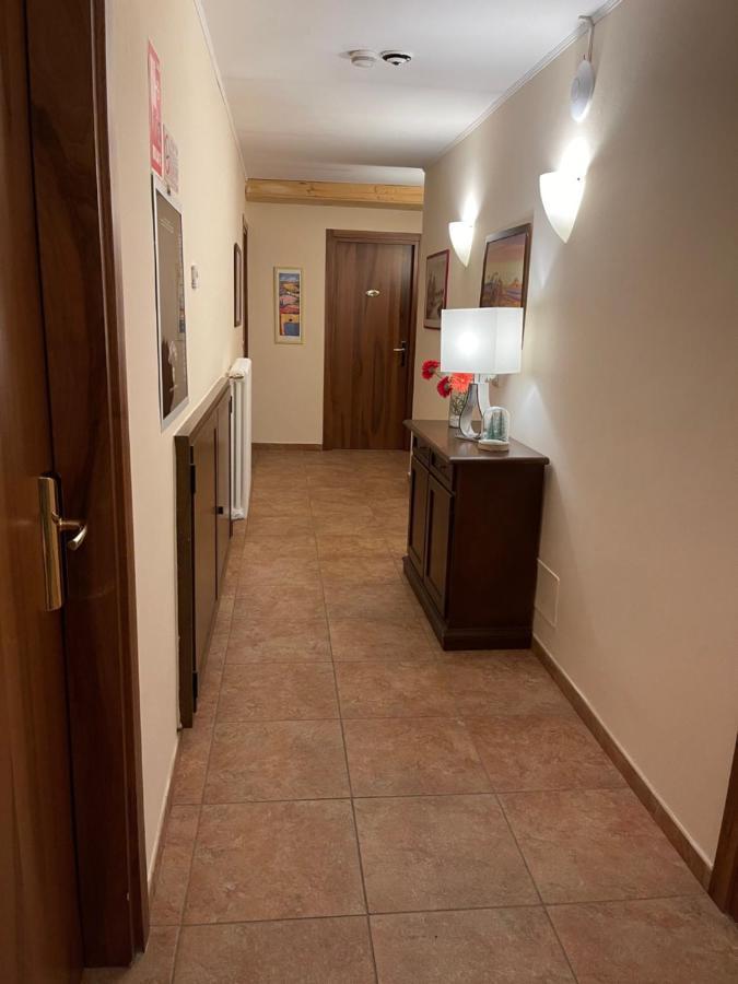 Hotel Trieste Тарвизио Екстериор снимка